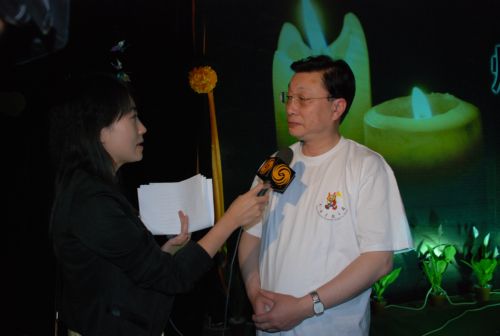 国侨办副主任马儒沛接受记者采访